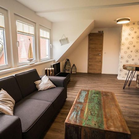Hotel Garni HaWattn Dornumersiel Exteriör bild